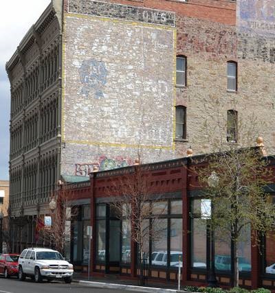 Photo of buildings in 400 block of Helena's downtown