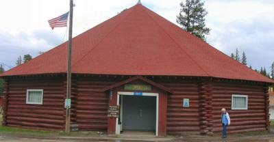 Photo of the Lincoln Community Center